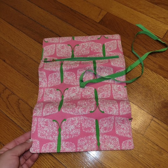 Lilly Pulitzer Pink Travel Jewelry Bag - Picture 5 of 7